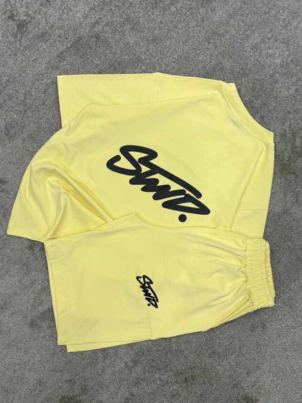 ست تیشرت شلوارک زرد